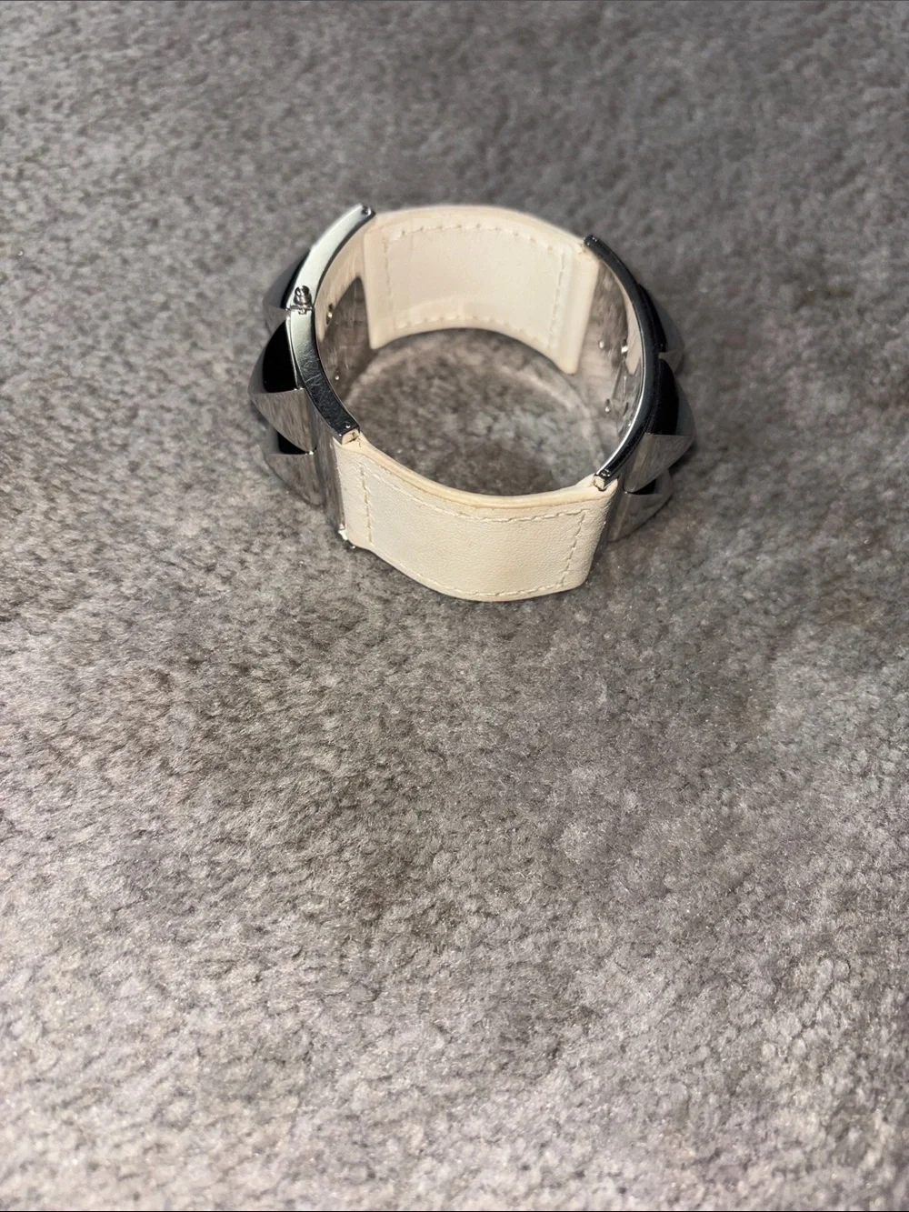 Michael Kors White Leather Bracelet with Silver Pyramid Studs